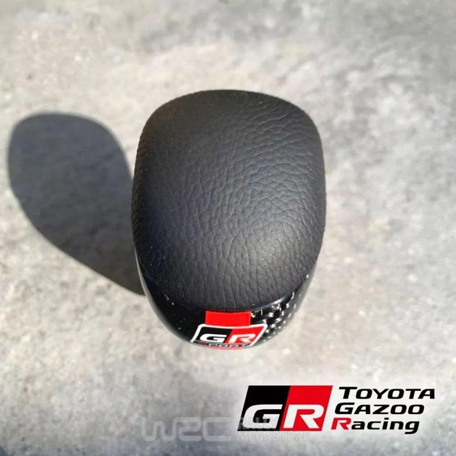 POMMEAU LEVIER DE VITESSE CARBONE TOYOTA GR SPORT